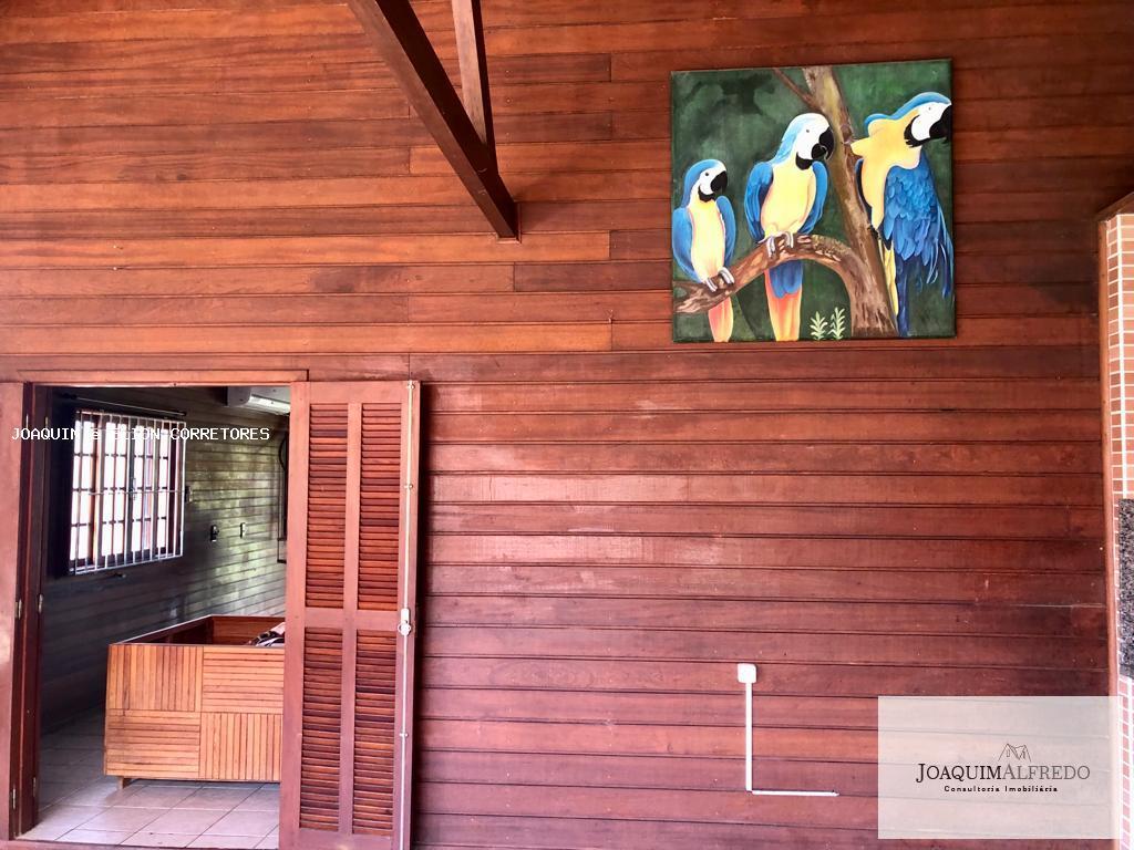 Casa à venda com 3 quartos, 190m² - Foto 4