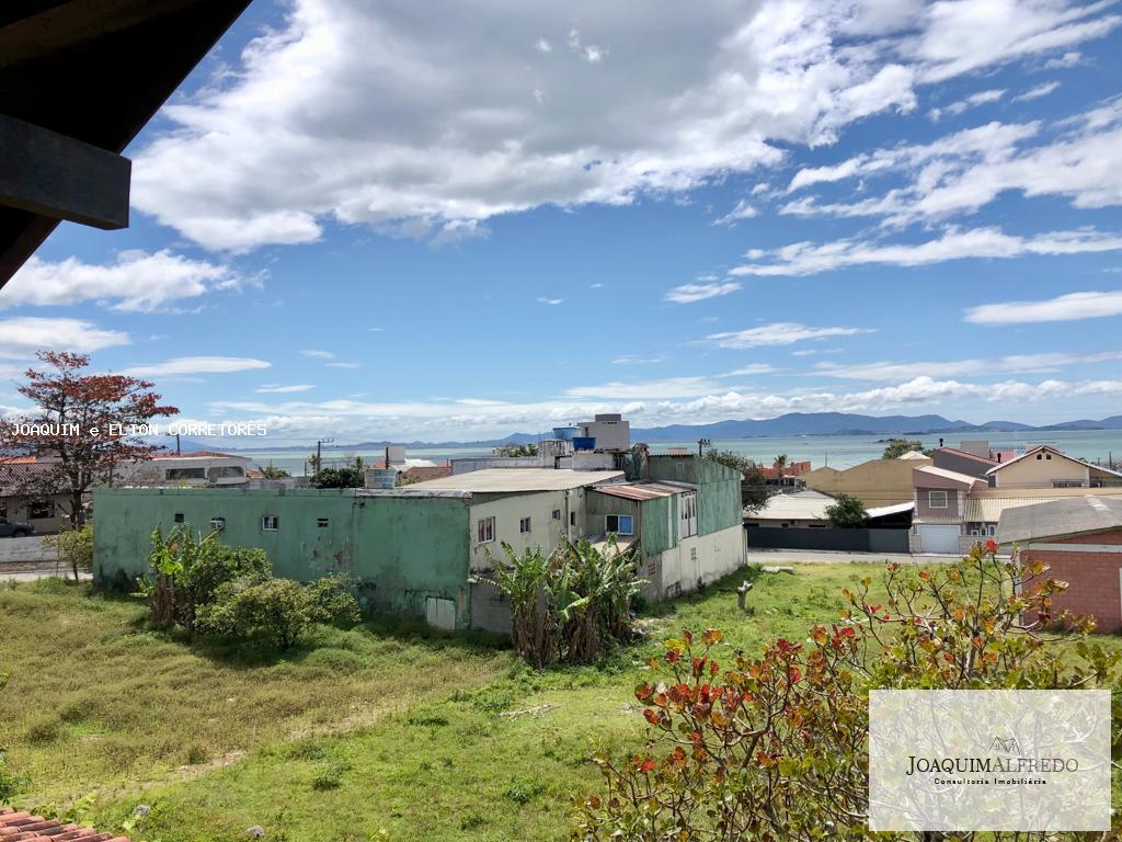 Casa à venda com 3 quartos, 190m² - Foto 6