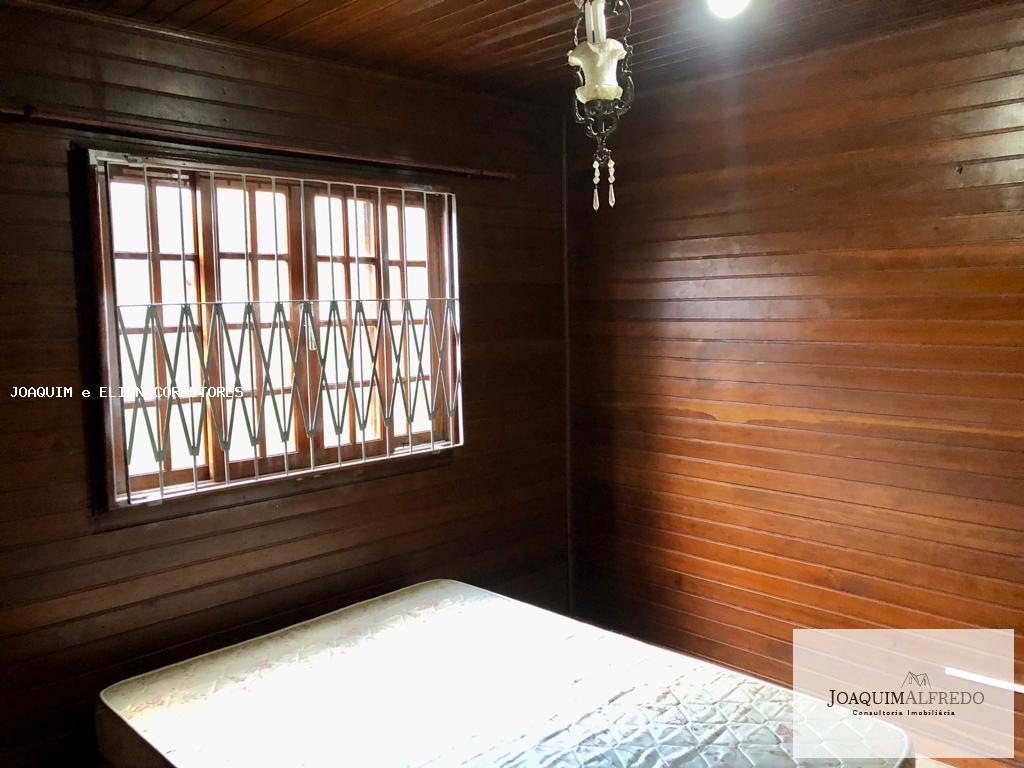 Casa à venda com 3 quartos, 190m² - Foto 25