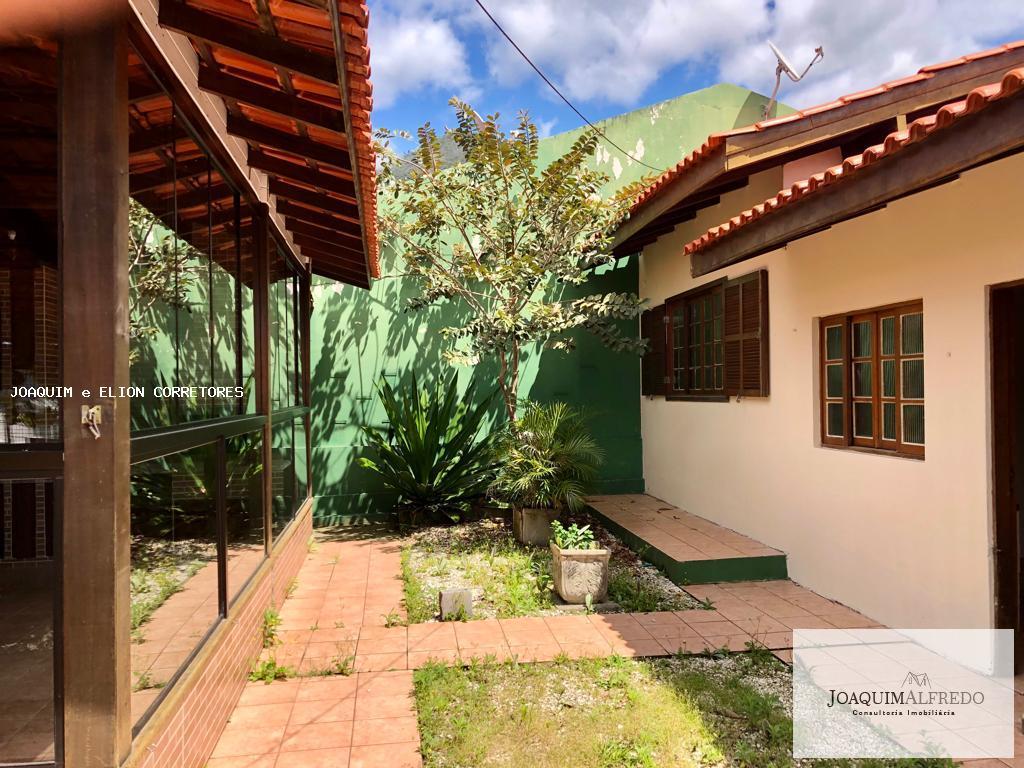 Casa à venda com 3 quartos, 190m² - Foto 32