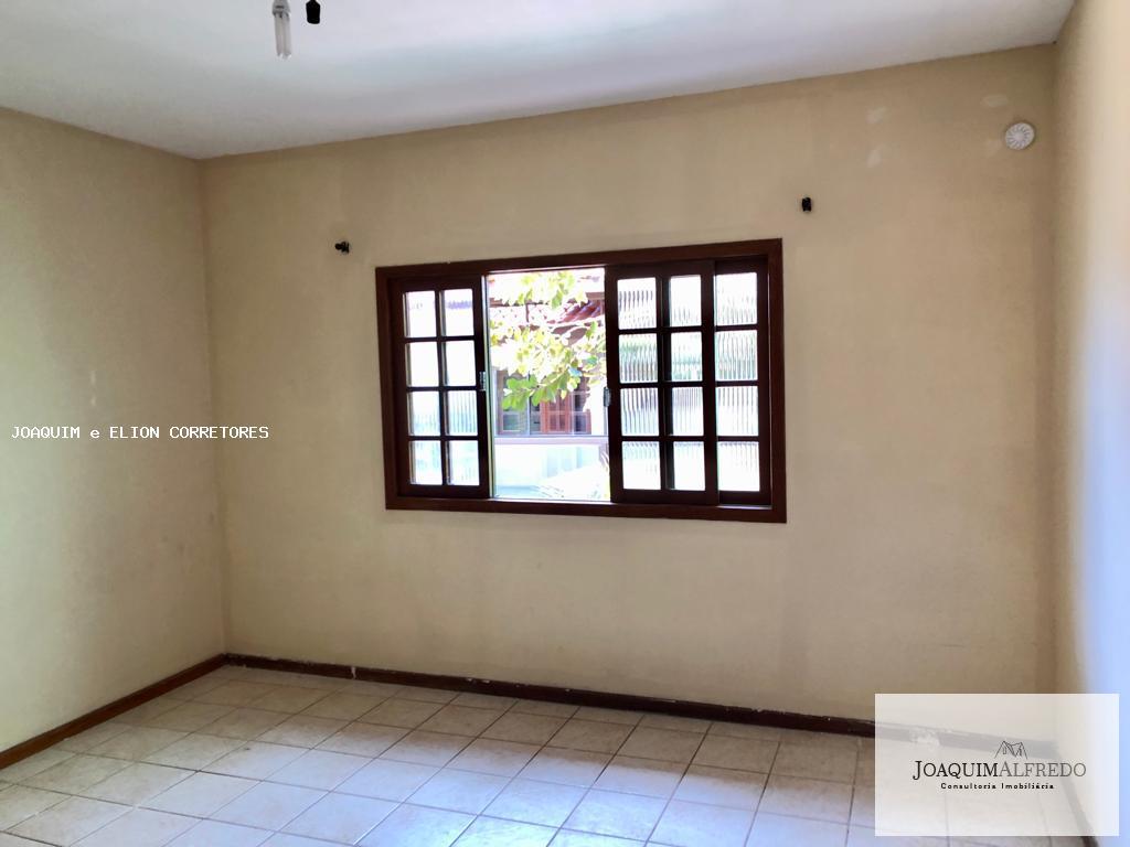 Casa à venda com 3 quartos, 190m² - Foto 37