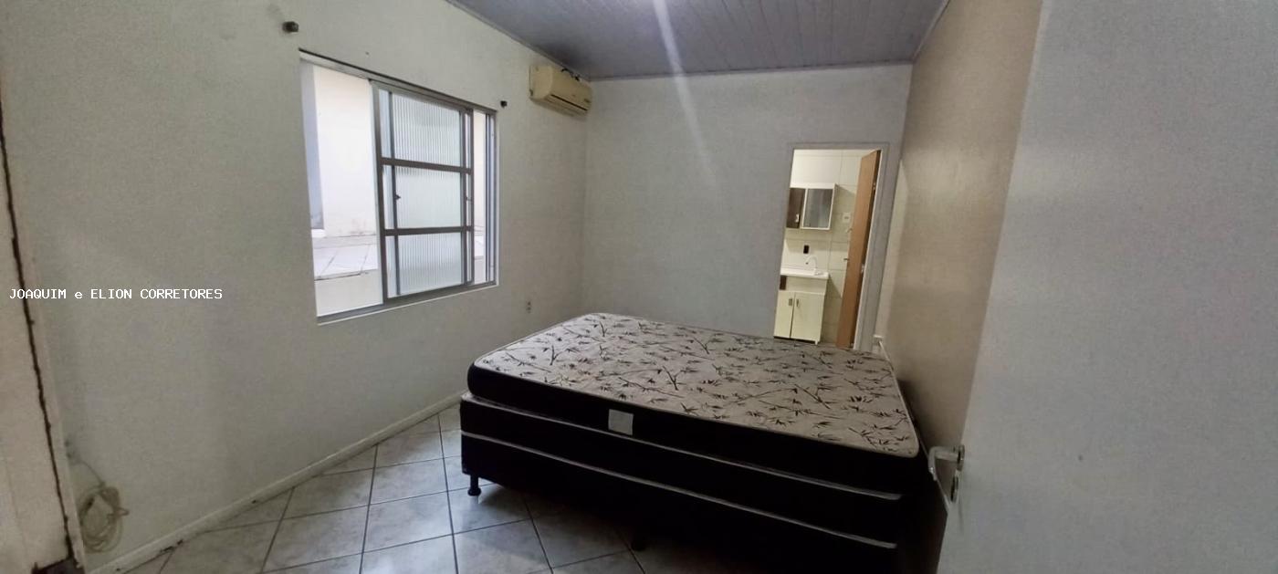 Casa, 4 quartos, 206 m² - Foto 26