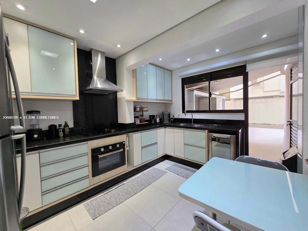 Apartamento, 3 quartos, 210 m² - Foto 11