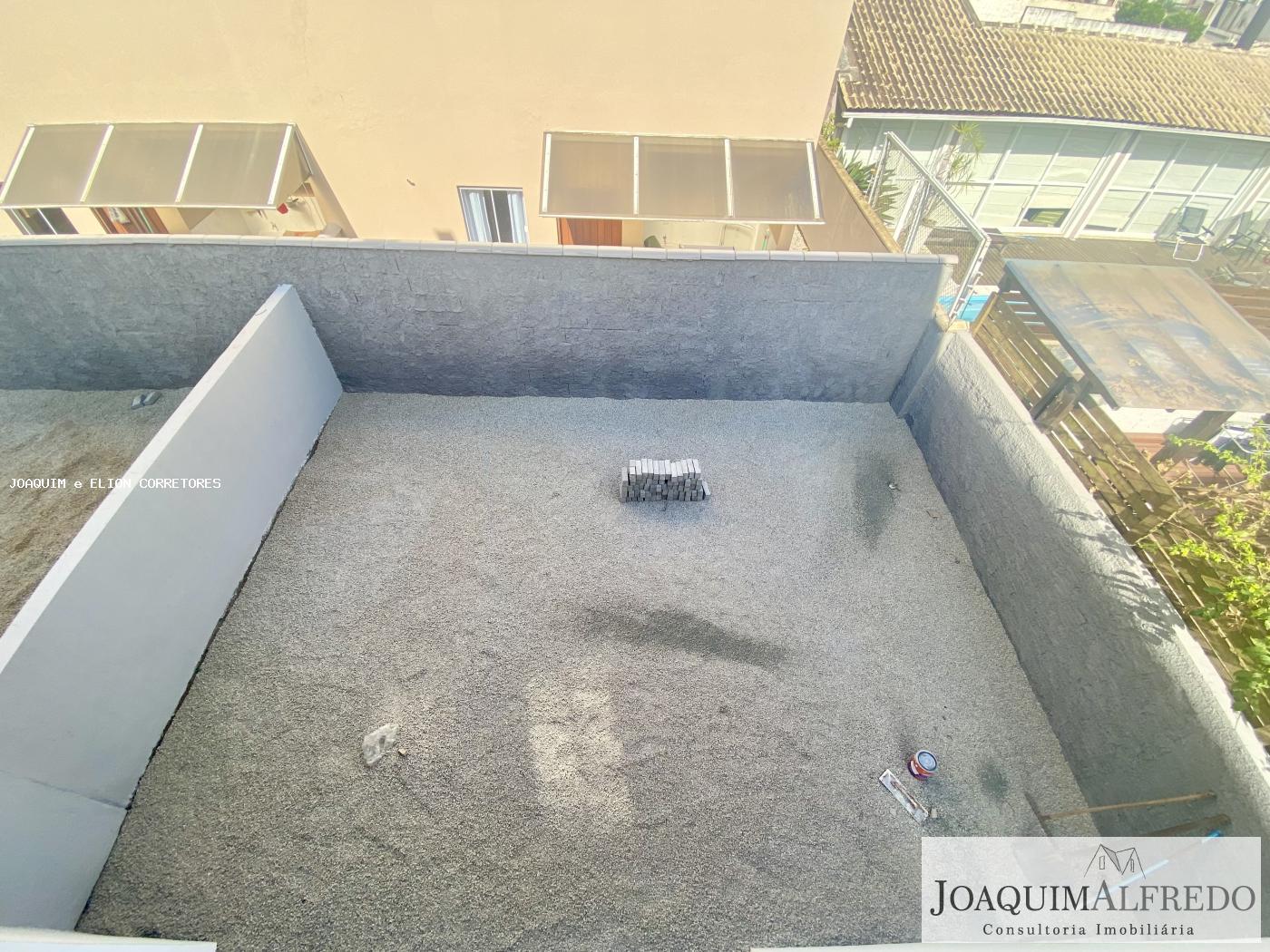 Casa à venda com 3 quartos, 132m² - Foto 19