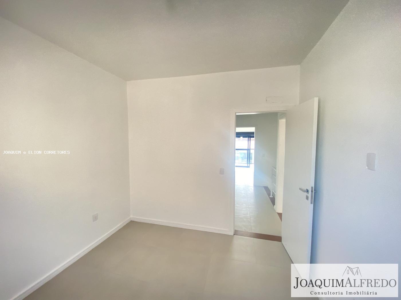 Casa à venda com 3 quartos, 132m² - Foto 18