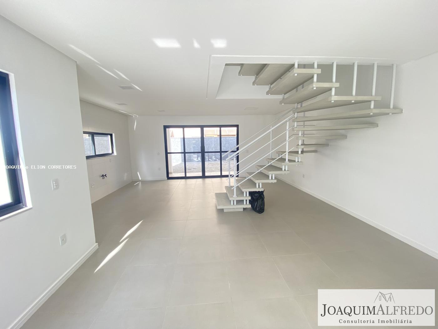 Casa à venda com 3 quartos, 132m² - Foto 27