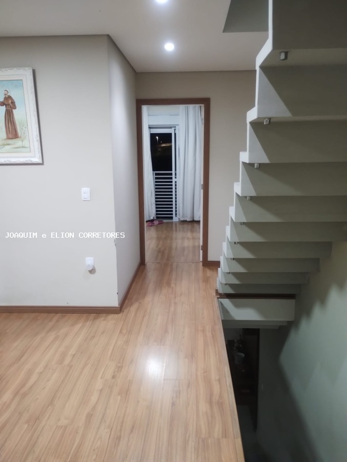 Casa à venda com 2 quartos, 163m² - Foto 25
