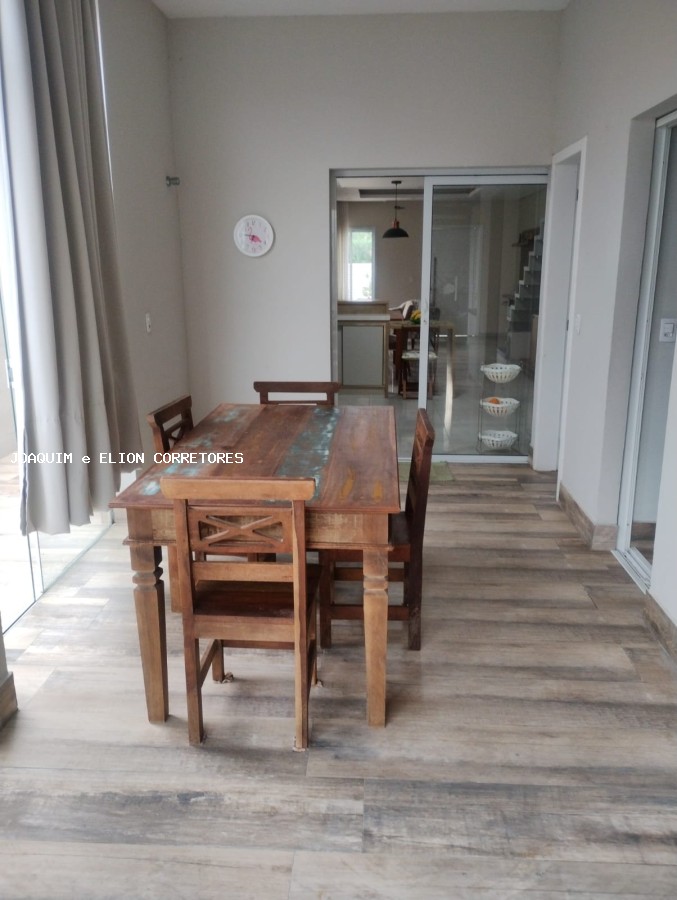 Casa à venda com 2 quartos, 163m² - Foto 16