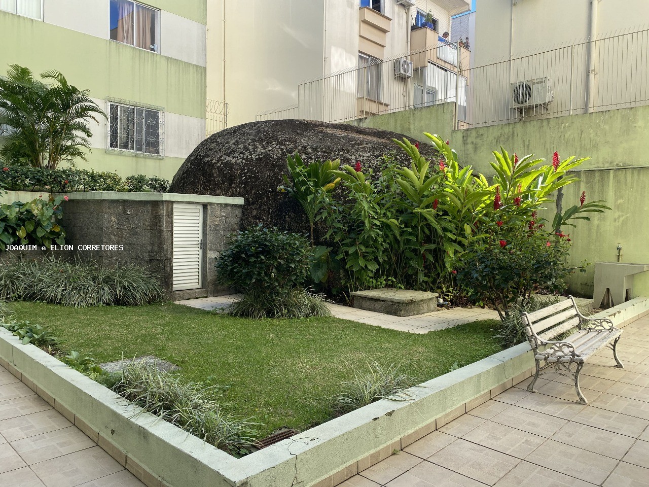 Apartamento à venda com 3 quartos, 87m² - Foto 13