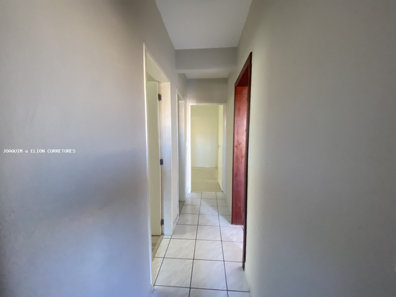 Apartamento à venda com 3 quartos, 87m² - Foto 4