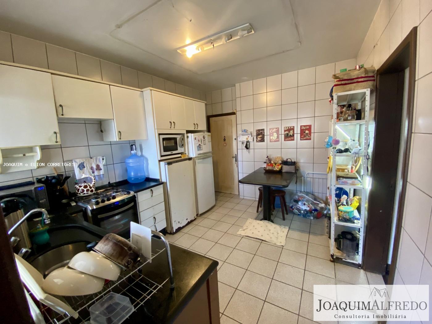 Apartamento à venda com 3 quartos, 155m² - Foto 10