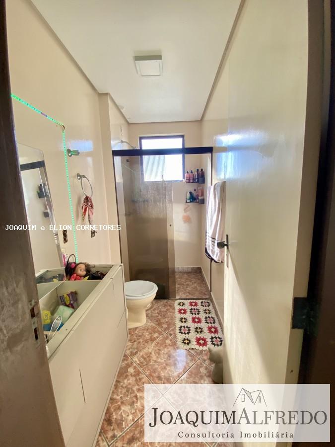 Apartamento à venda com 3 quartos, 155m² - Foto 7
