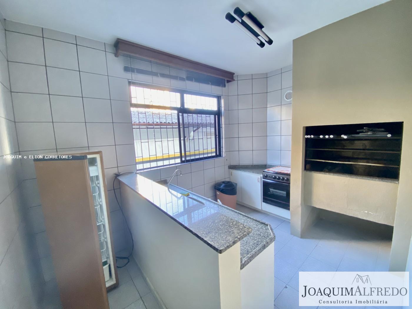 Apartamento à venda com 3 quartos, 155m² - Foto 17