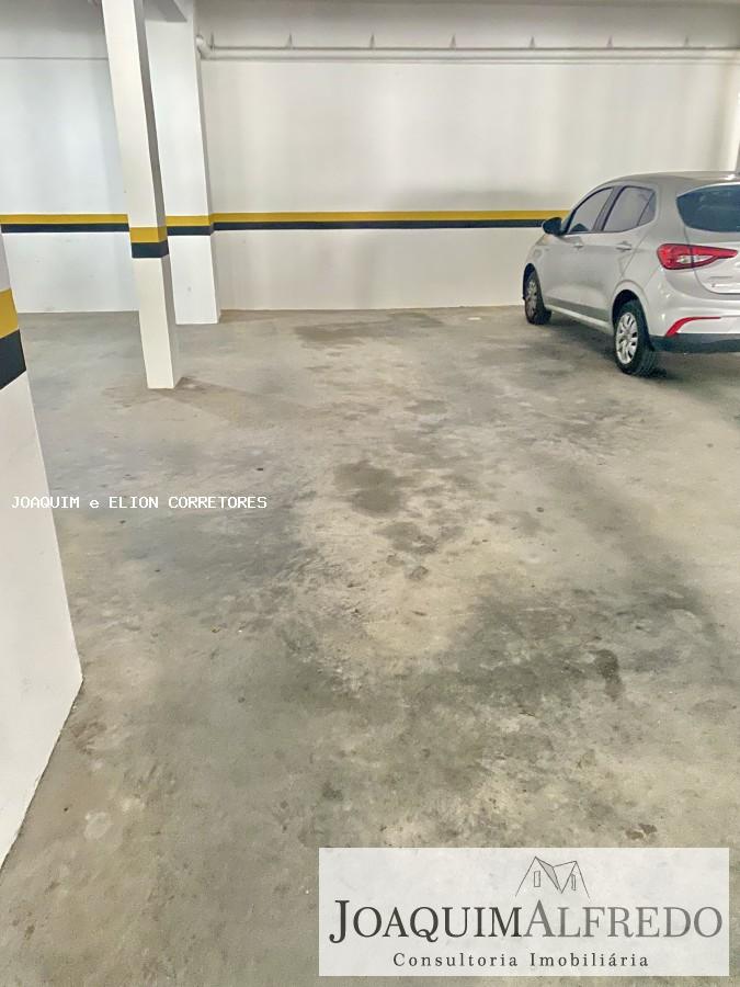 Apartamento à venda com 2 quartos, 187m² - Foto 11
