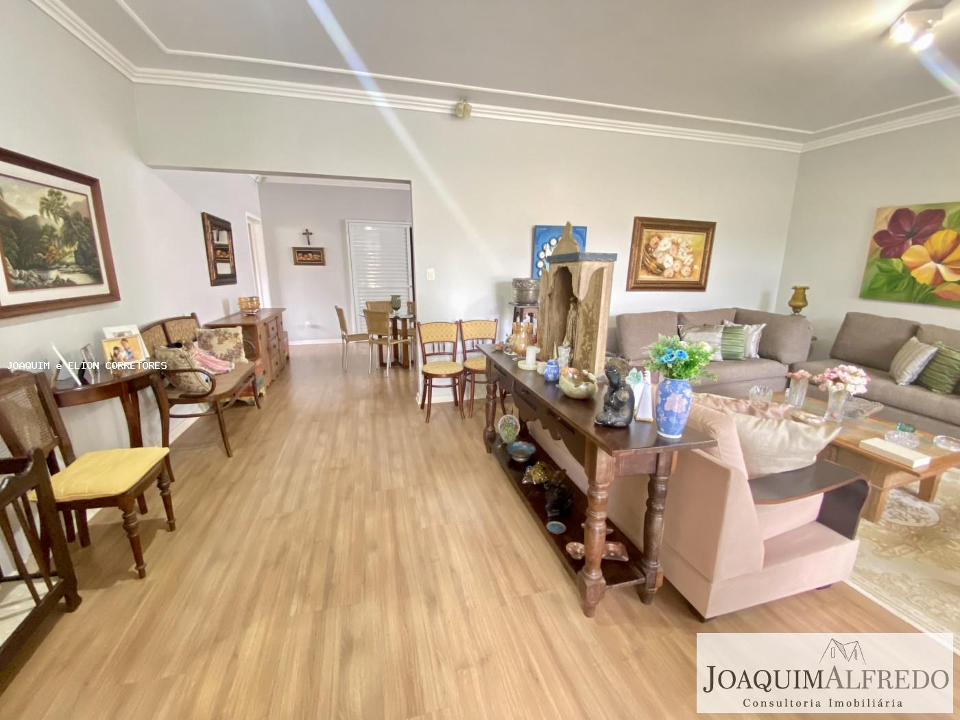 Casa, 4 quartos, 203 m² - Foto 15