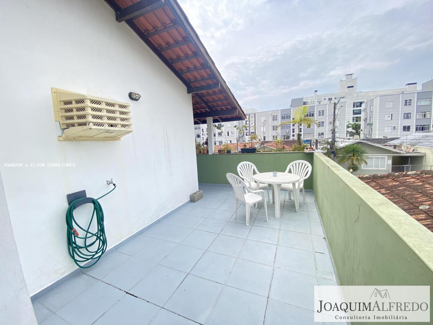 Casa, 5 quartos, 216 m² - Foto 7