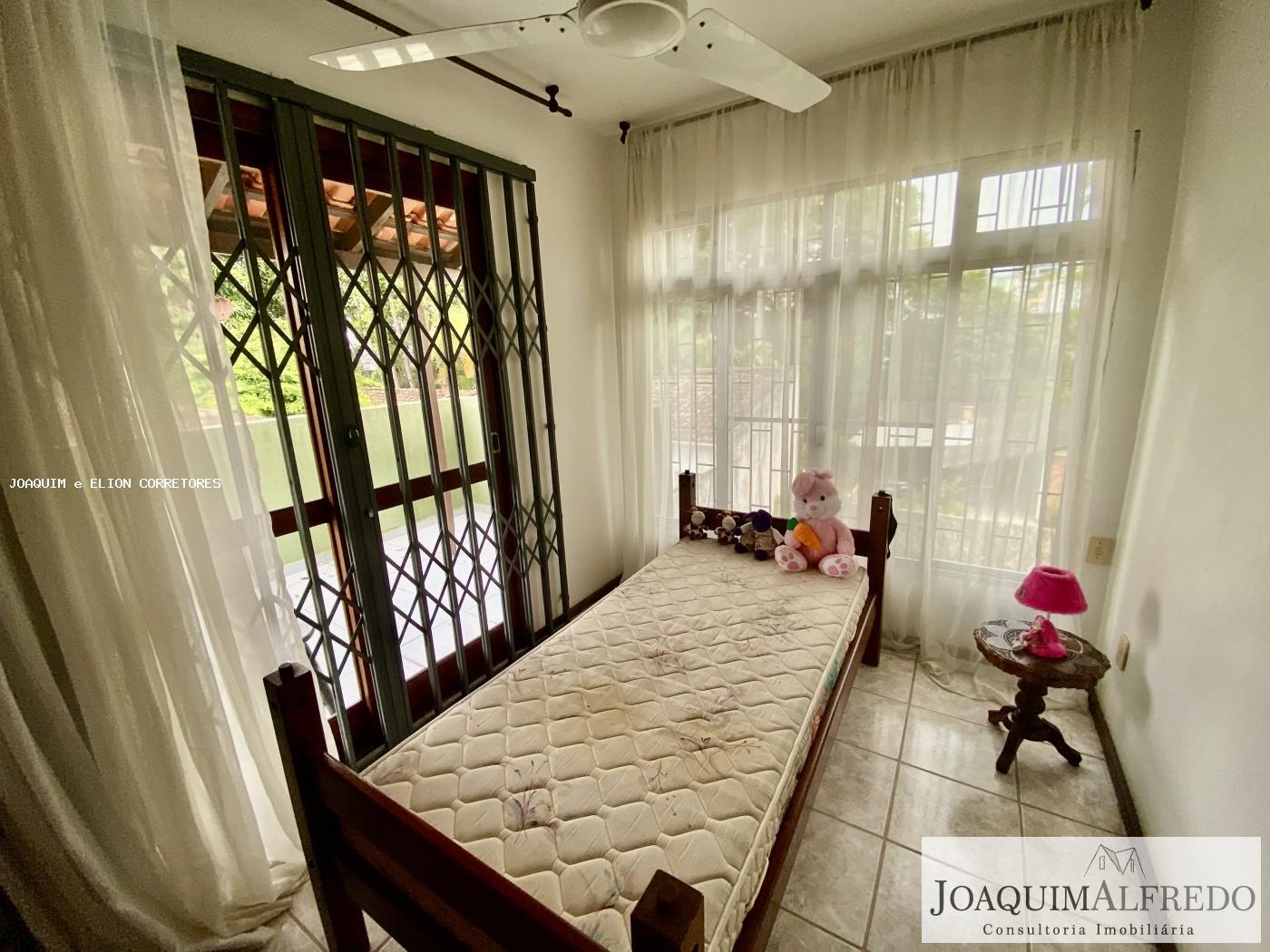 Casa, 5 quartos, 216 m² - Foto 8