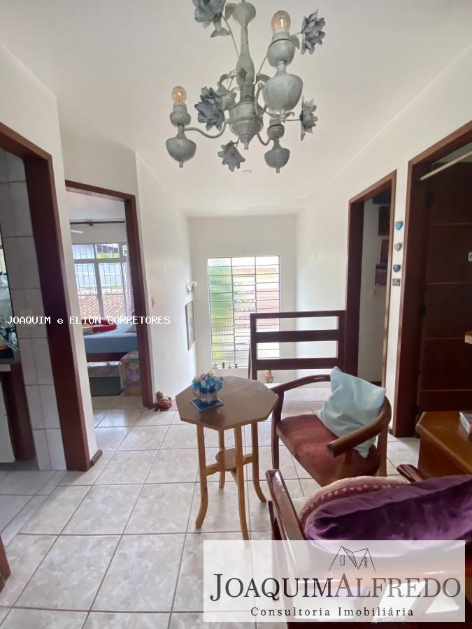 Casa, 5 quartos, 216 m² - Foto 9