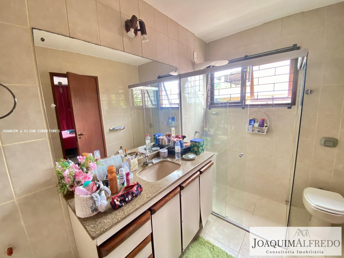 Casa, 5 quartos, 216 m² - Foto 13