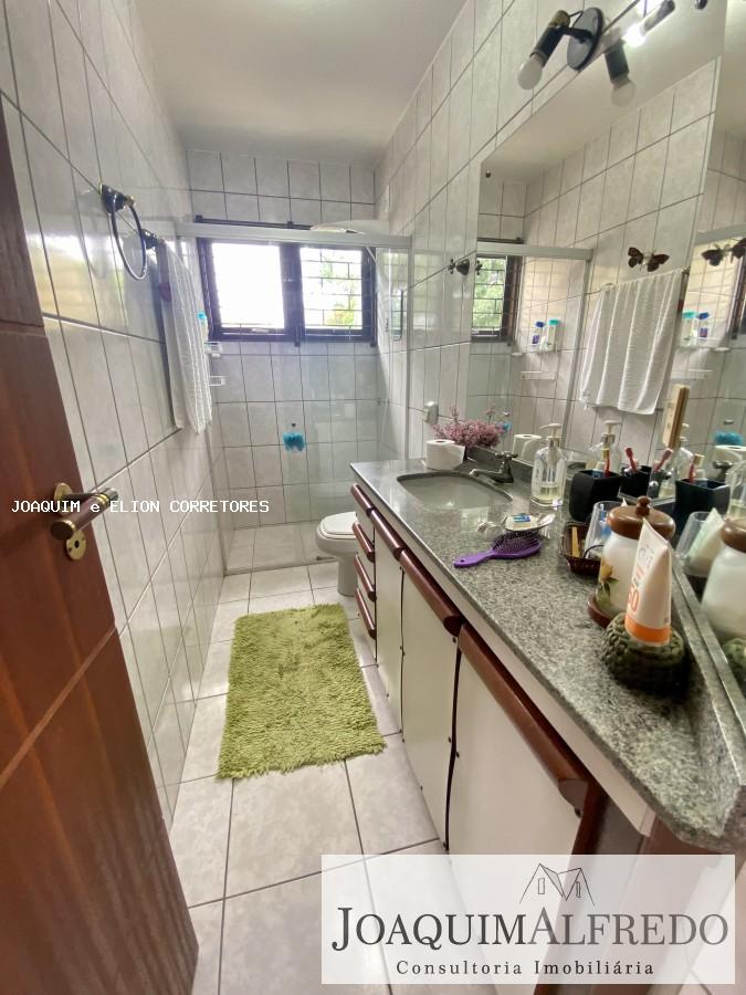 Casa, 5 quartos, 216 m² - Foto 17