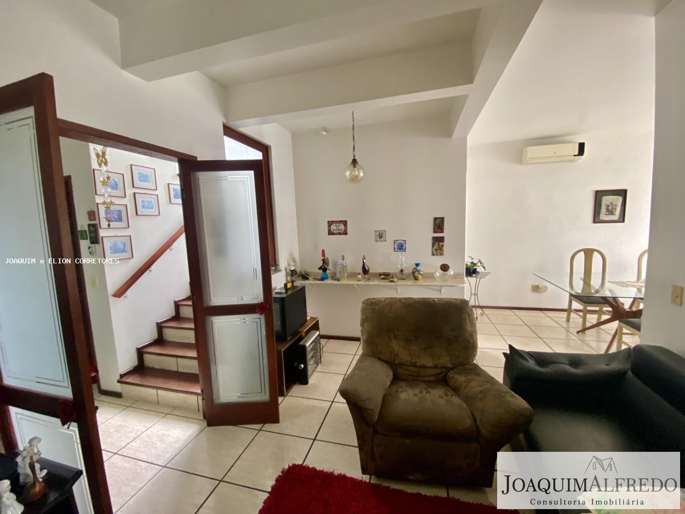 Casa, 5 quartos, 216 m² - Foto 33