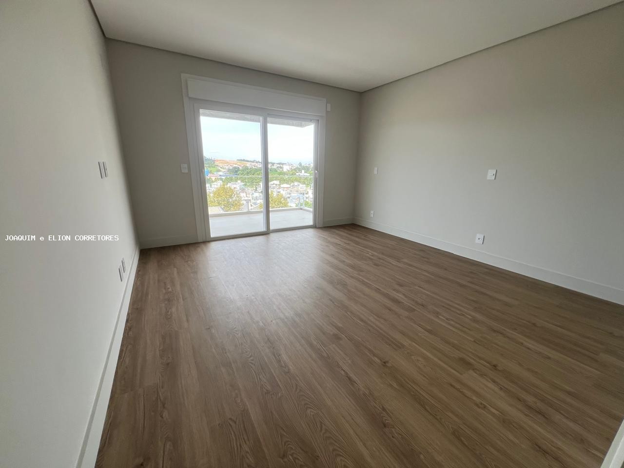 Casa, 4 quartos, 299 m² - Foto 5