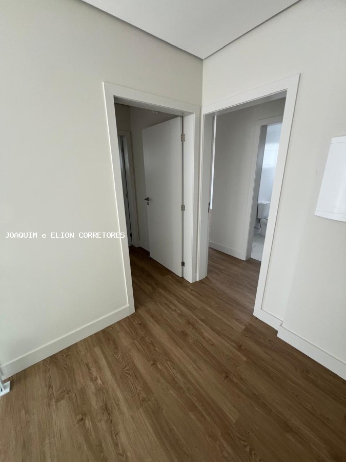 Casa, 4 quartos, 299 m² - Foto 6