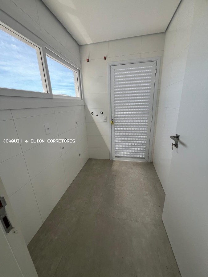 Casa, 4 quartos, 299 m² - Foto 10