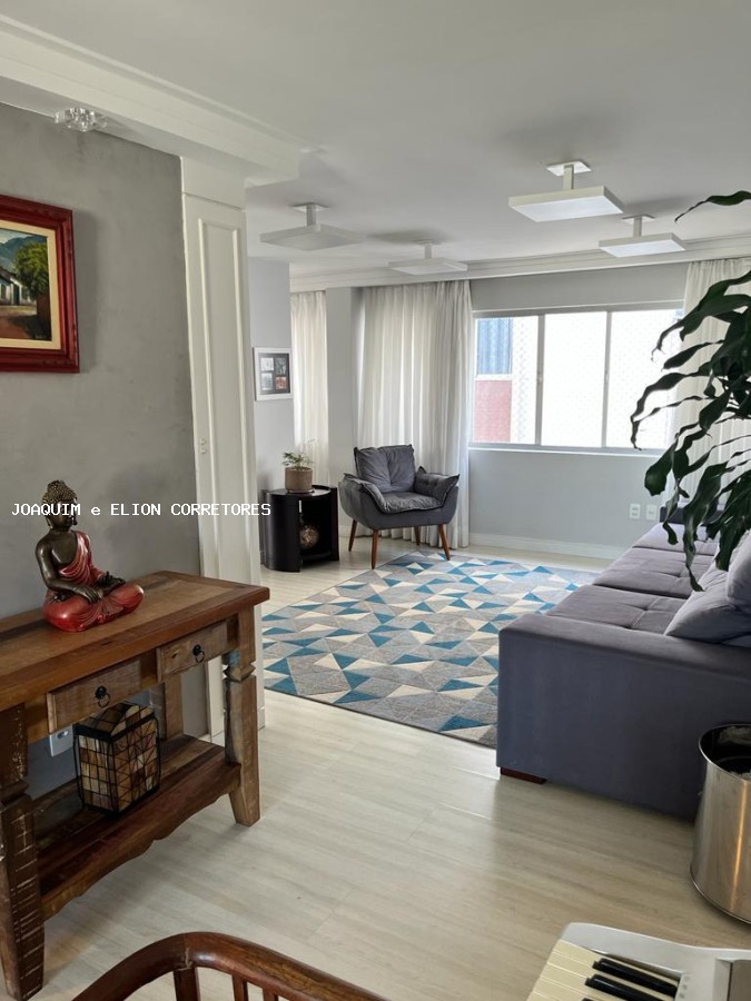 Cobertura, 4 quartos, 221 m² - Foto 10