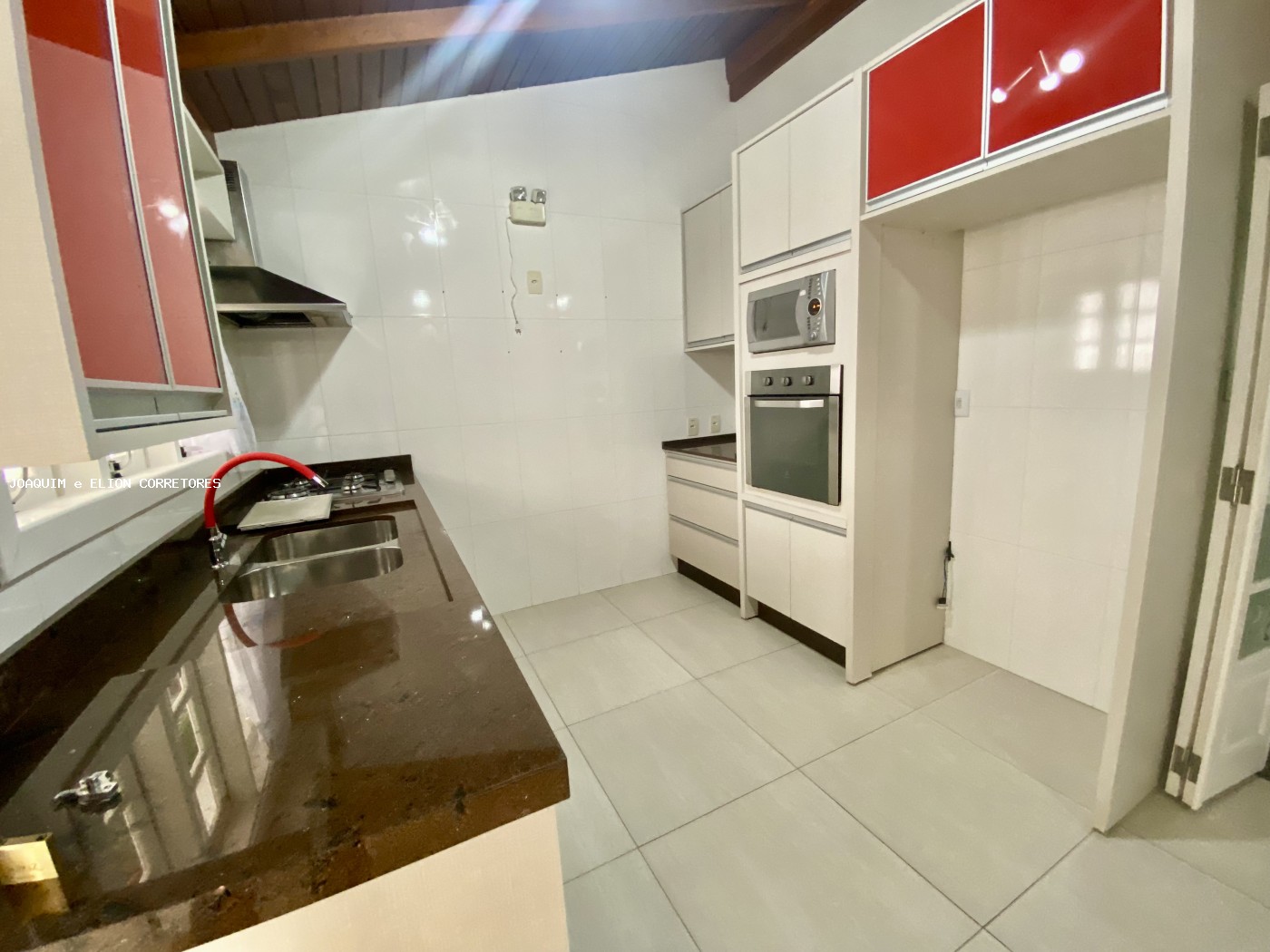 Casa, 3 quartos, 305 m² - Foto 28