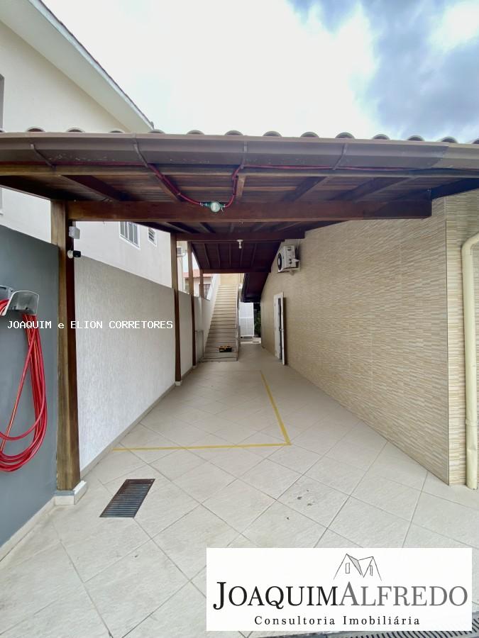 Casa, 3 quartos, 305 m² - Foto 32